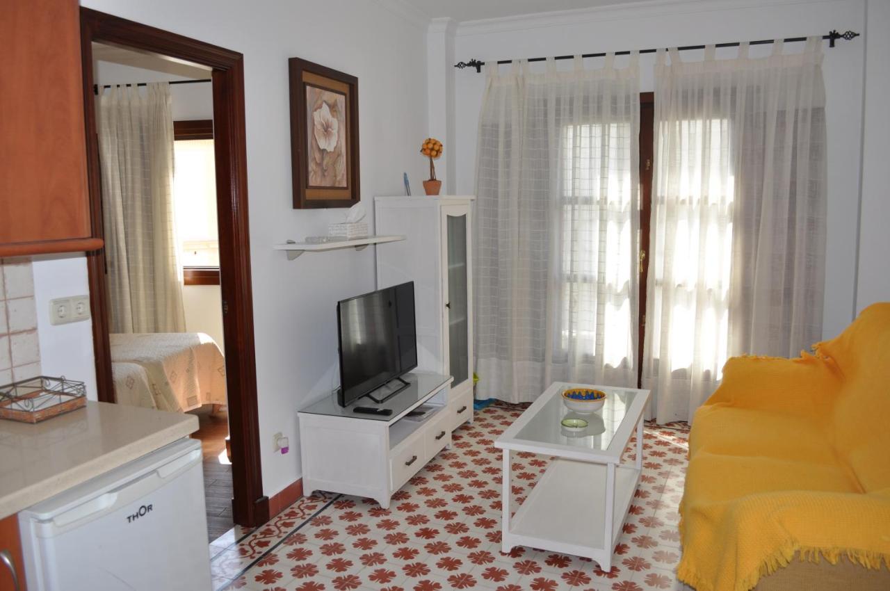 Apartamentos Trujillo Tarifa Luaran gambar