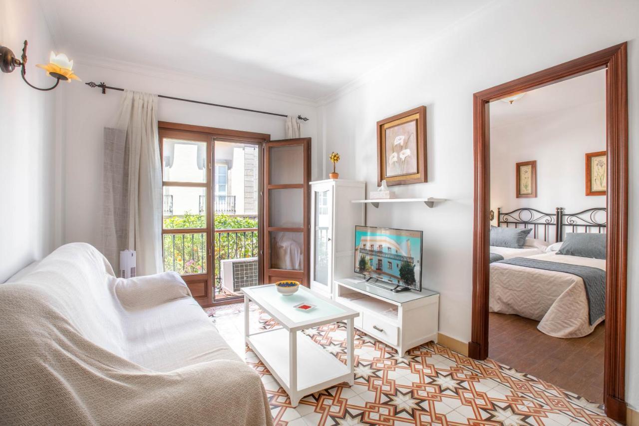 Apartamentos Trujillo Tarifa Luaran gambar