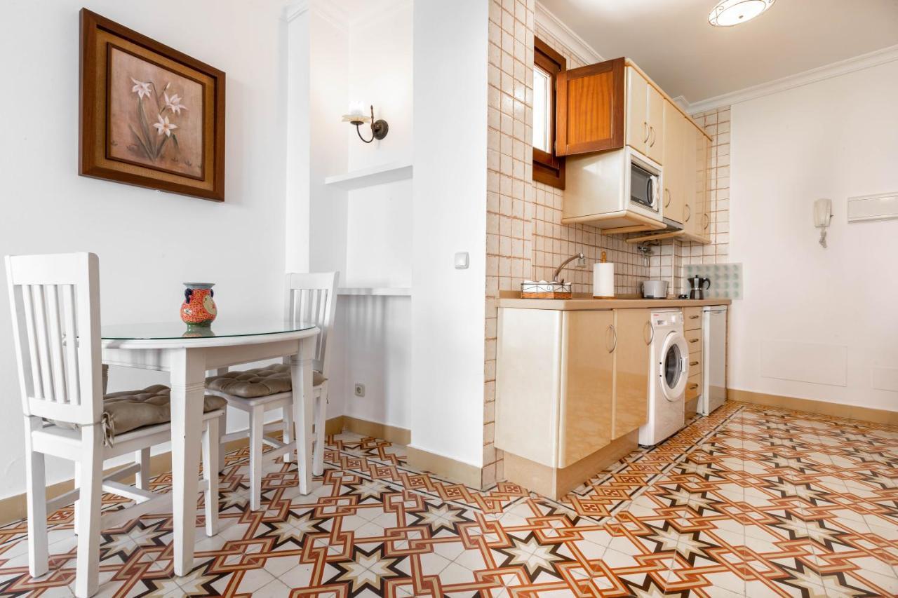 Apartamentos Trujillo Tarifa Luaran gambar