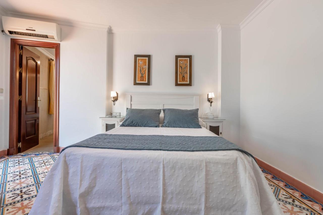 Apartamentos Trujillo Tarifa Luaran gambar